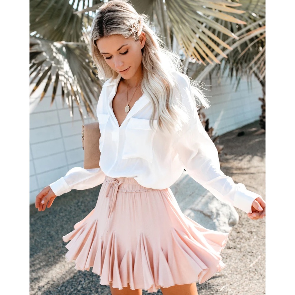 VICI brand new ruffle skirt